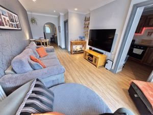 Lounge/diner- click for photo gallery